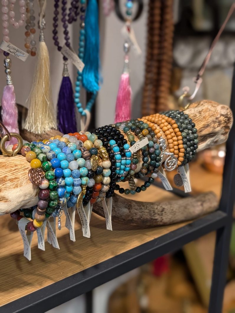 Wickel-Yoga-Armbänder